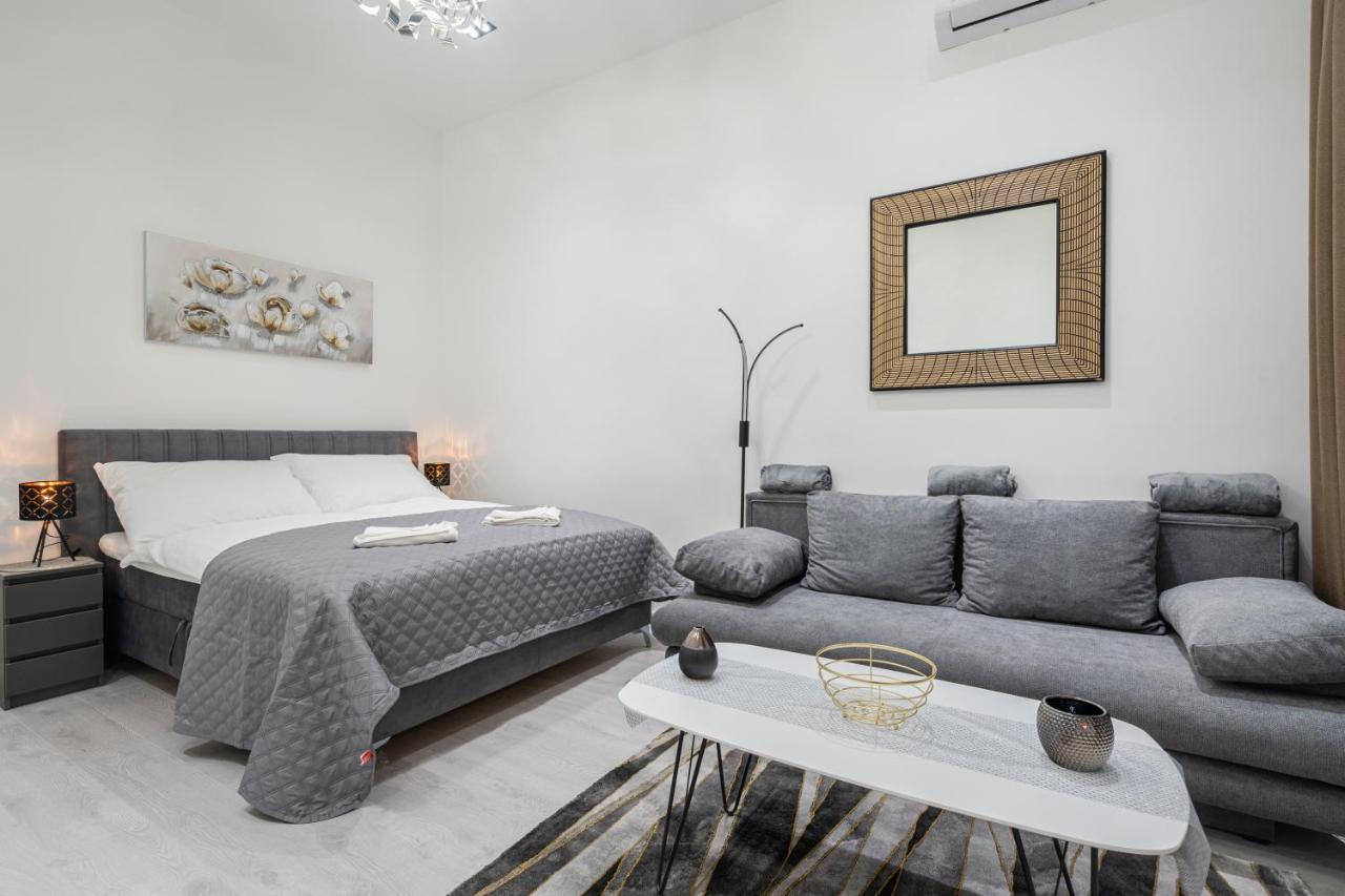Stellar Dwell Apartment บูดาเปสต์ ภายนอก รูปภาพ