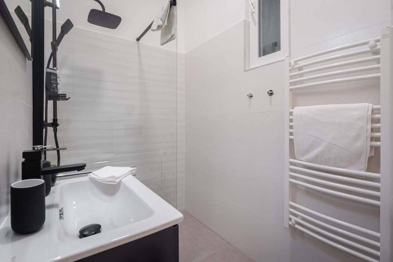 Stellar Dwell Apartment บูดาเปสต์ ภายนอก รูปภาพ
